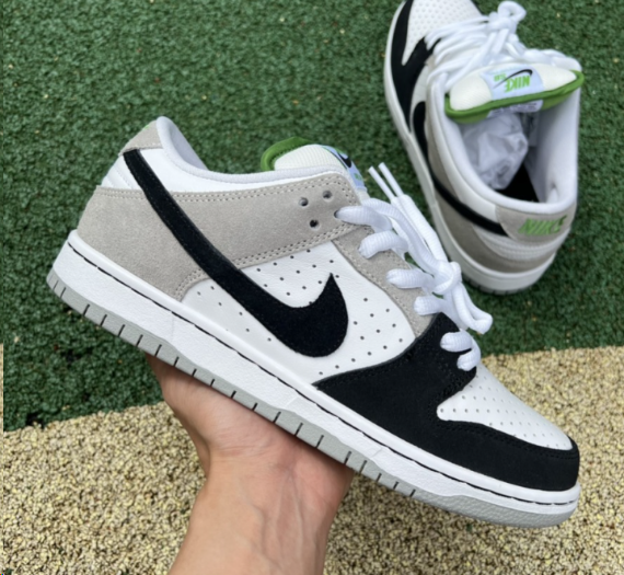 Power of Style: The Nike Dunk Low SB Chlorophyll